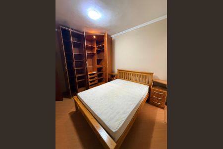Casa à venda com 168m², 4 quartos e 2 vagas Casa à venda com 168m², 4 quartos e 2 vagasQuarto