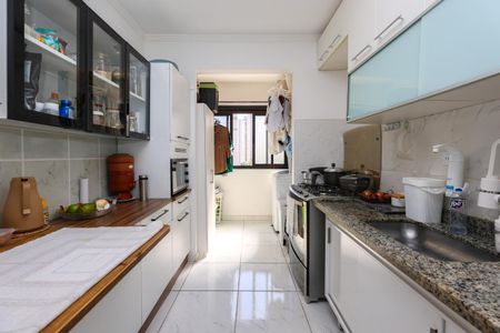Apartamento para alugar com 74m², 2 quartos e 1 vaga Apartamento para alugar com 74m², 2 quartos e 1 vagaCozinha
