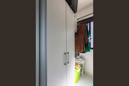Apartamento para alugar com 74m², 2 quartos e 1 vaga Apartamento para alugar com 74m², 2 quartos e 1 vagaÁrea de Serviço