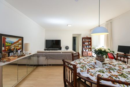 Sala de apartamento para alugar com 2 quartos, 74m² em Jardim Maria Rosa, Taboão da Serra