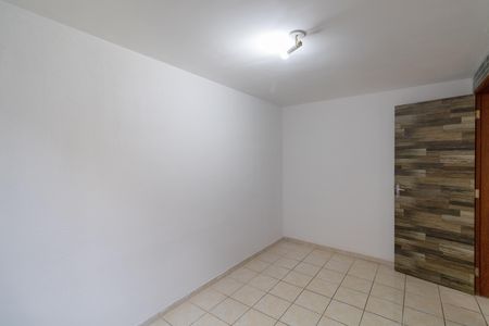 Apartamento à venda com 57m², 3 quartos e 1 vaga Apartamento à venda com 57m², 3 quartos e 1 vagaQuarto 2