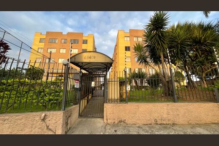 Apartamento à venda com 57m², 3 quartos e 1 vaga Apartamento à venda com 57m², 3 quartos e 1 vagaFachada
