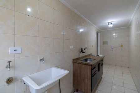 Apartamento à venda com 57m², 3 quartos e 1 vaga Apartamento à venda com 57m², 3 quartos e 1 vagaCozinha e Área de Serviço