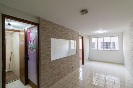 Sala de apartamento à venda com 3 quartos, 57m² em Guaianases, São Paulo