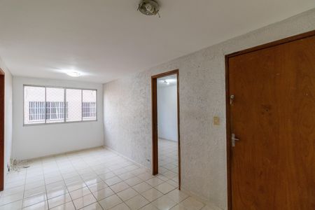 Sala de apartamento à venda com 3 quartos, 57m² em Guaianases, São Paulo