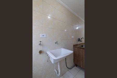 Apartamento à venda com 57m², 3 quartos e 1 vaga Apartamento à venda com 57m², 3 quartos e 1 vagaCozinha e Área de Serviço