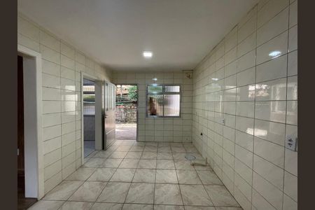 Casa para alugar com 100m², 2 quartos e 2 vagas