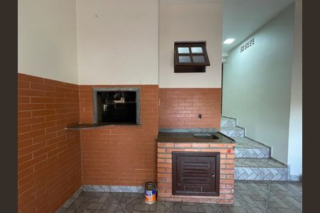 Casa para alugar com 100m², 2 quartos e 2 vagas