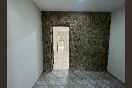 Casa para alugar com 100m², 2 quartos e 2 vagas