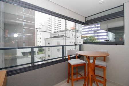Studio para alugar com 30m², 1 quarto e sem vaga Studio para alugar com 30m², 1 quarto e sem vagaVaranda