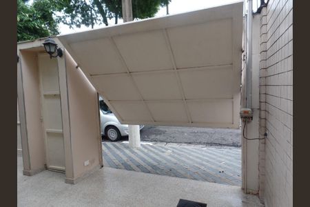 Área externa de casa à venda com 3 quartos, 144m² em Planalto Paulista, São Paulo