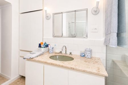 Apartamento à venda com 160m², 3 quartos e 2 vagasDormitório - Suíte