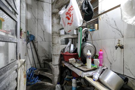 Escada de casa para alugar com 1 quarto, 54m² em Centro, Mogi das Cruzes