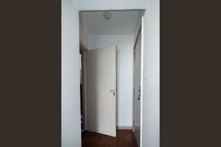 Apartamento à venda com 42m², 1 quarto e sem vaga