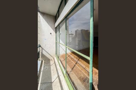 Apartamento à venda com 42m², 1 quarto e sem vaga