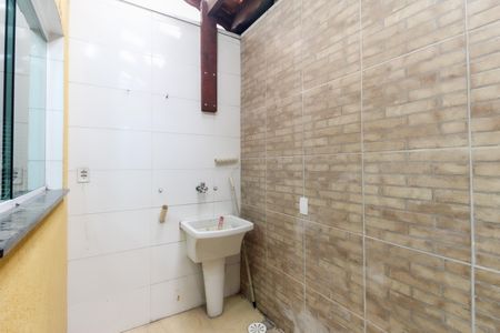 Casa de condomínio para alugar com 60m², 2 quartos e 1 vaga Casa de condomínio para alugar com 60m², 2 quartos e 1 vagaÁrea de Serviço