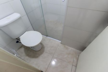 Casa de condomínio para alugar com 60m², 2 quartos e 1 vaga Casa de condomínio para alugar com 60m², 2 quartos e 1 vagaBanheiro