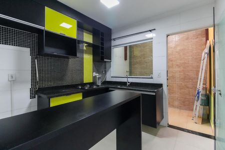Casa de condomínio para alugar com 60m², 2 quartos e 1 vaga Casa de condomínio para alugar com 60m², 2 quartos e 1 vagaCozinha
