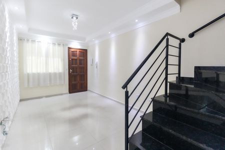 Sala de casa de condomínio para alugar com 2 quartos, 60m² em Parada Xv de Novembro, São Paulo