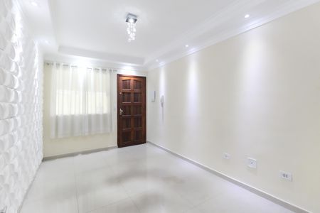 Sala de casa de condomínio para alugar com 2 quartos, 60m² em Parada Xv de Novembro, São Paulo