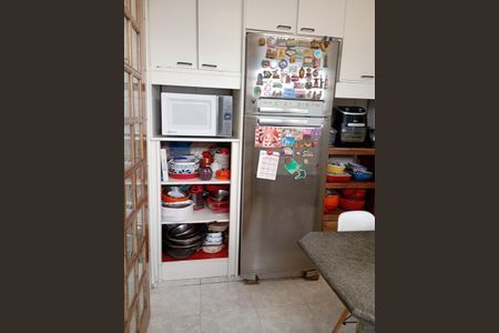 Apartamento à venda com 84m², 2 quartos e 1 vaga Apartamento à venda com 84m², 2 quartos e 1 vagaCozinha