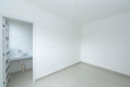 Apartamento à venda com 75m², 2 quartos e 2 vagas Apartamento à venda com 75m², 2 quartos e 2 vagasQUARTO2
