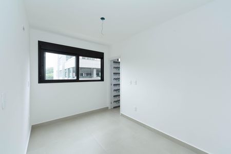 Apartamento à venda com 75m², 2 quartos e 2 vagas Apartamento à venda com 75m², 2 quartos e 2 vagasQUARTO2