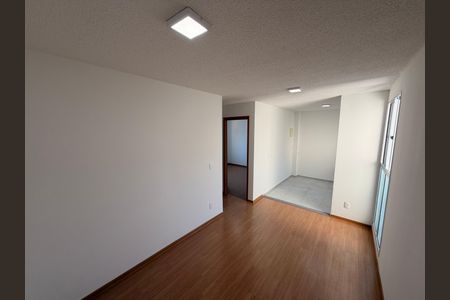 Apartamento para alugar com 40m², 2 quartos e 1 vaga Apartamento para alugar com 40m², 2 quartos e 1 vagaSala