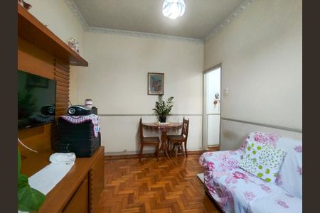 Apartamento à venda com 56m², 2 quartos e sem vaga Apartamento à venda com 56m², 2 quartos e sem vagaSala