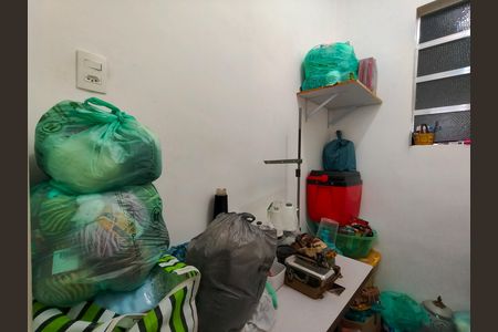 Apartamento à venda com 56m², 2 quartos e sem vaga Apartamento à venda com 56m², 2 quartos e sem vagaQuarto de Serviço