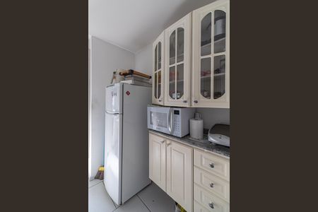 Apartamento à venda com 56m², 2 quartos e 1 vaga Apartamento à venda com 56m², 2 quartos e 1 vagaCozinha e Área de Serviço