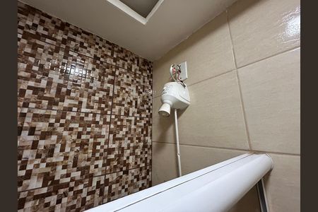 Casa para alugar com 80m², 2 quartos e sem vagaBanheiro 1