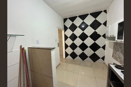 Casa para alugar com 80m², 2 quartos e sem vagaCozinha