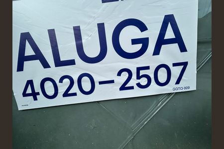 Casa para alugar com 80m², 2 quartos e sem vagaCódigo