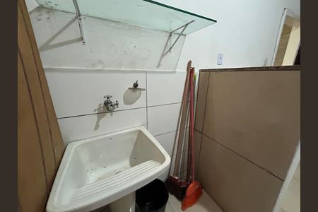 Casa para alugar com 80m², 2 quartos e sem vagaÁrea de Serviço