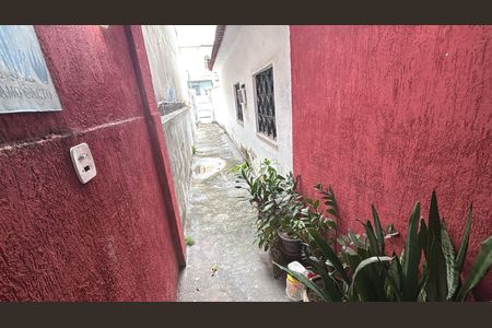 Casa para alugar com 1 quarto, 40m² em Vila Medeiros, Belford Roxo