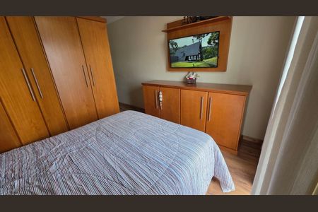 Casa à venda com 225m², 3 quartos e 4 vagas Casa à venda com 225m², 3 quartos e 4 vagasQuarto
