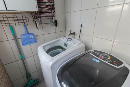 Apartamento à venda com 45m², 2 quartos e 1 vaga Apartamento à venda com 45m², 2 quartos e 1 vagaÁrea de Serviço