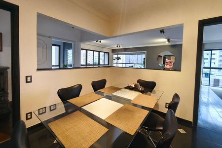 Sala de Jantar 2 de apartamento à venda com 4 quartos, 200m² em Cambuí, Campinas