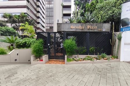Apartamento à venda com 200m², 4 quartos e 2 vagas Apartamento à venda com 200m², 4 quartos e 2 vagasFachada do Condomínio