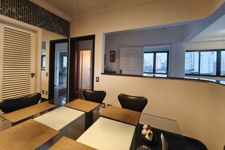 Apartamento à venda com 200m², 4 quartos e 2 vagas Apartamento à venda com 200m², 4 quartos e 2 vagasSala de Jantar 2