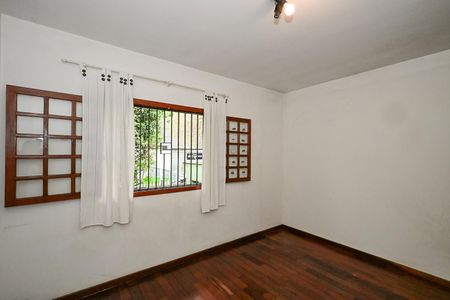 Casa à venda com 200m², 3 quartos e 3 vagasQuarto 1