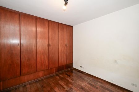 Casa à venda com 200m², 3 quartos e 3 vagasSuíte