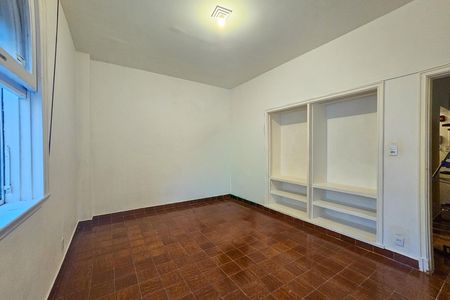 Apartamento para alugar com 1 quarto, 24m² em Barra Funda, Guarujá