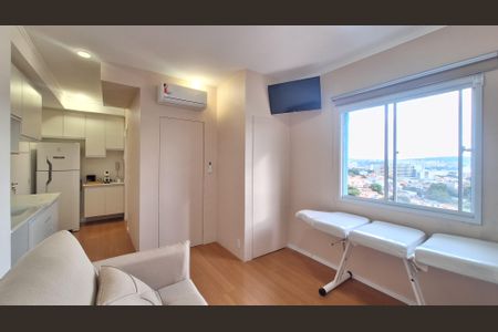 Quarto/Sala/Cozinha de apartamento para alugar com 1 quarto, 50m² em Lapa, São Paulo