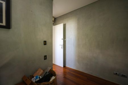 Casa de condomínio à venda com 300m², 3 quartos e 2 vagas Casa de condomínio à venda com 300m², 3 quartos e 2 vagasSuíte 1