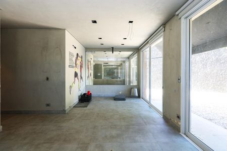 Casa de condomínio à venda com 300m², 3 quartos e 2 vagas Casa de condomínio à venda com 300m², 3 quartos e 2 vagasSala Inferior