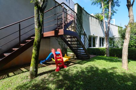 Casa de condomínio à venda com 300m², 3 quartos e 2 vagas Casa de condomínio à venda com 300m², 3 quartos e 2 vagasÁrea comum - Playground