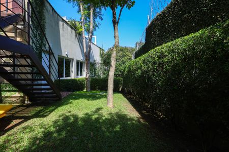 Casa de condomínio à venda com 300m², 3 quartos e 2 vagas Casa de condomínio à venda com 300m², 3 quartos e 2 vagasÁrea comum