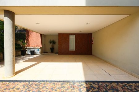 Casa de condomínio à venda com 300m², 3 quartos e 2 vagas Casa de condomínio à venda com 300m², 3 quartos e 2 vagasGaragem